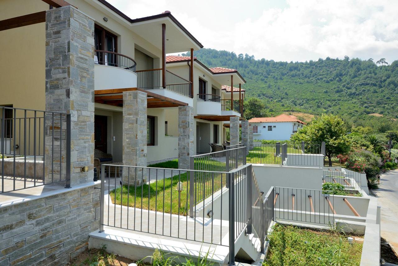 Seascape Villas Kinira Exterior photo